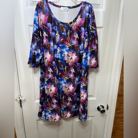 Enchanted Dress Shop Purple/Pink Star Wars Tunic - Picture 1 of 1